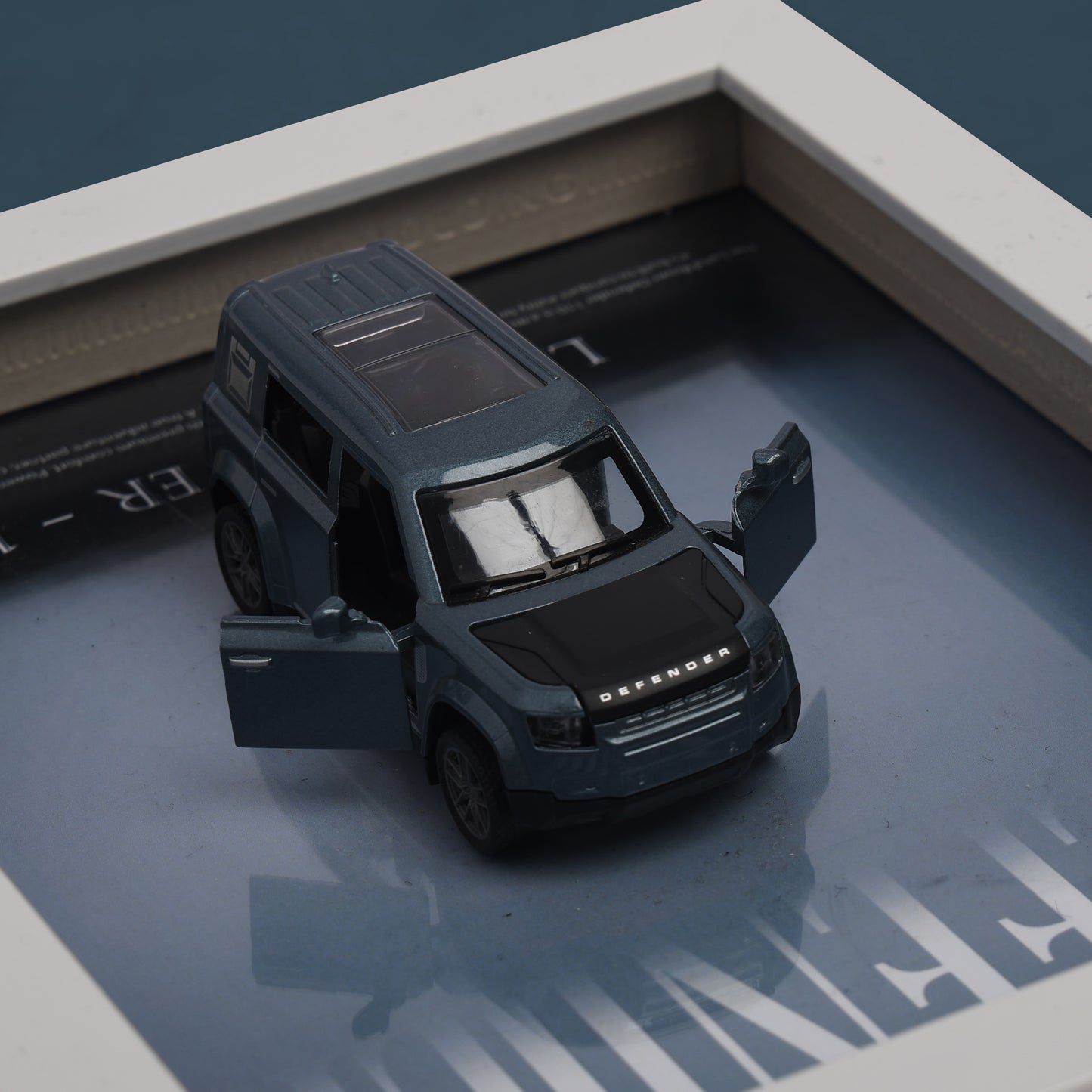 3D Car Frame | Land Rover Defender 110 Diecast Car Model
