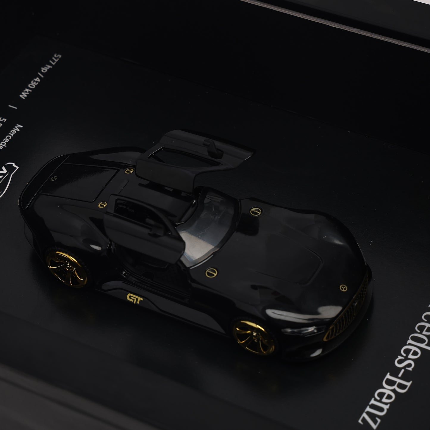 Premium 3D Car Frame | Mercedes-Benz Diecast Car Model (1:24 Scale)